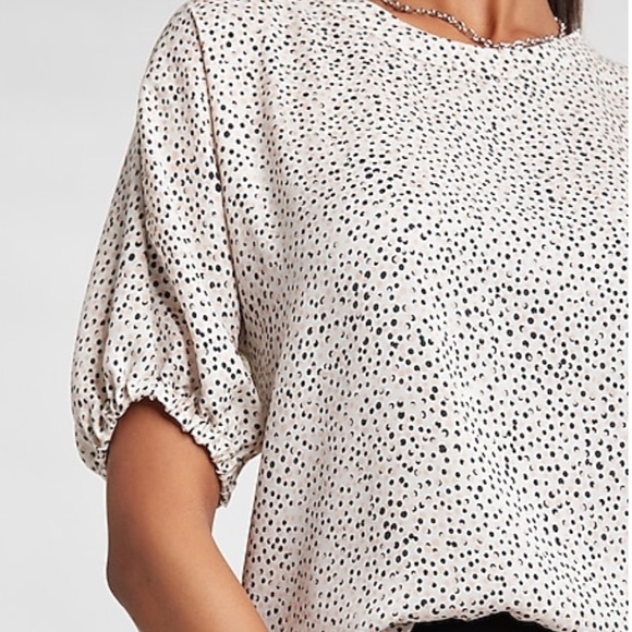 Express Top - Picture 3 of 8